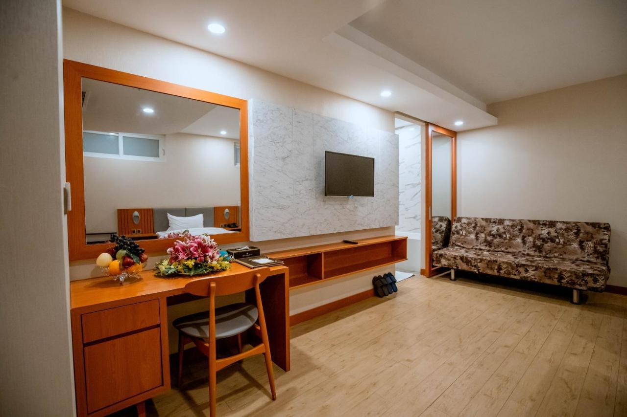 Bella Vita Hotel Лонг Хай Екстериор снимка